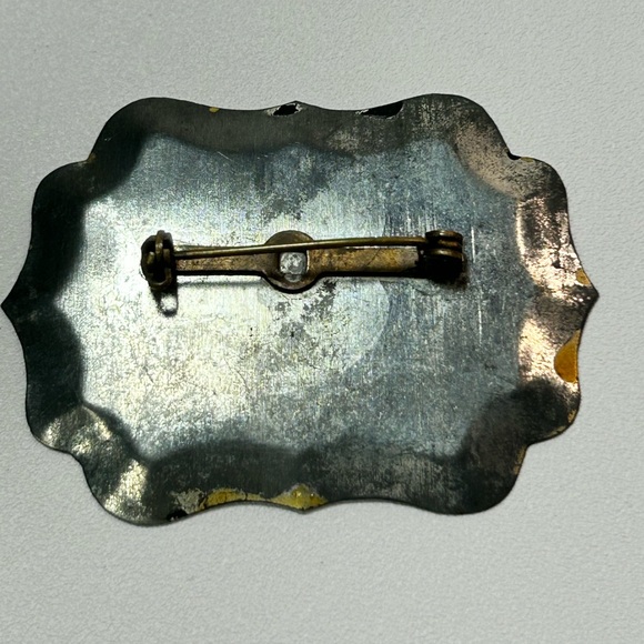 Vintage mini “tole” tray hand painted birds crane brooch pin - Picture 3 of 5